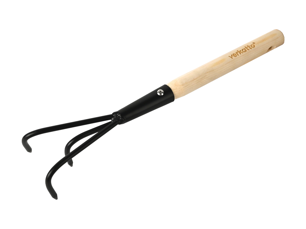 Spulchniacz z drewnianą rączką